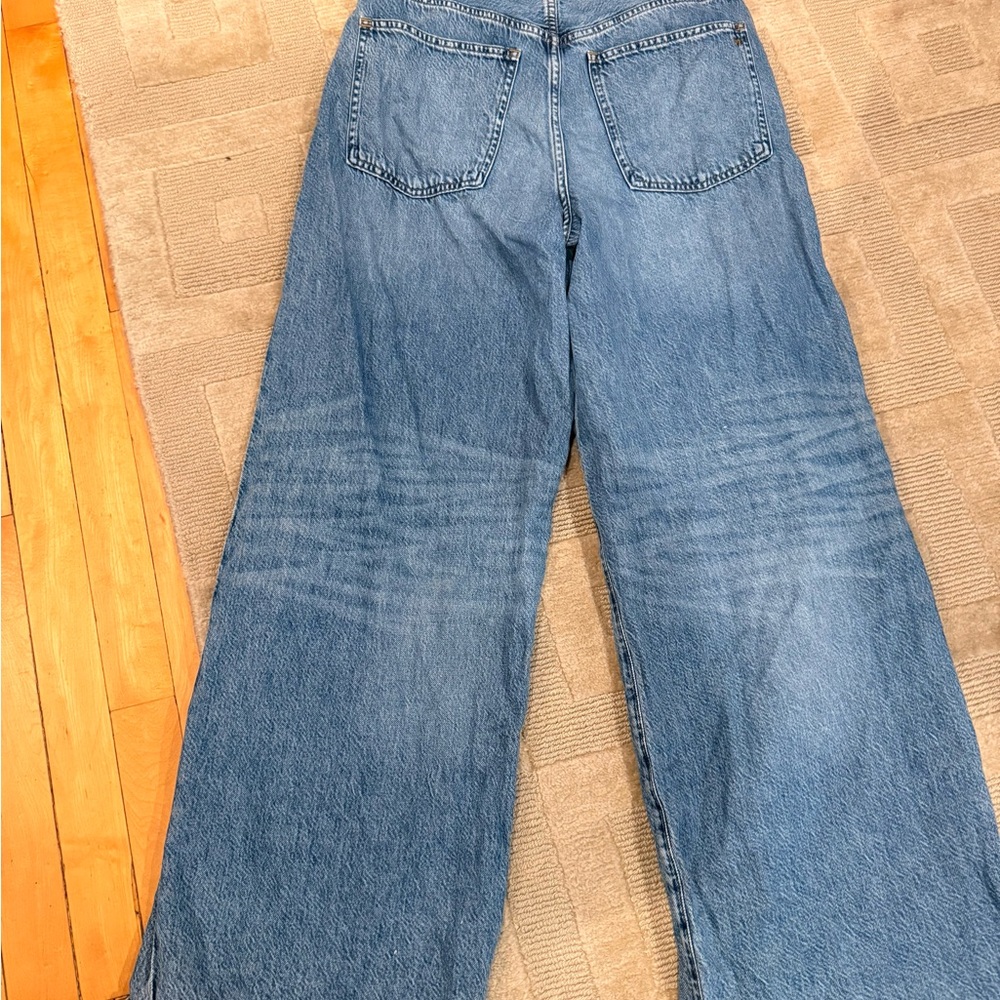 Madewell Women's super wide leg jeans (size 29)
